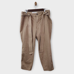 Torrid Pants Women's Size 10 Khaki Beige Tan Belted Tie Front Utility Capris